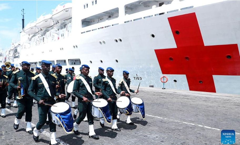 Chinese navy hospital ship arrives in Cote d'Ivoire on medical mission