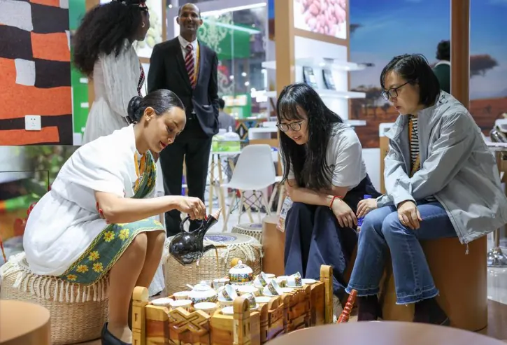 Africa reaped unlimited trade opportunitiesat the eighth CIIE in Shanghai