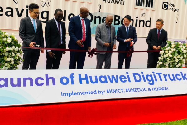 Rwanda and Chinese Technologies Company Huawei to link 2,500 Schools in Phase II of Smart Education